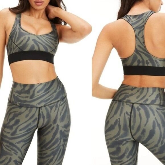 Good American Double Knit Sports Bra Sz 0/XS - Picture 1 of 9